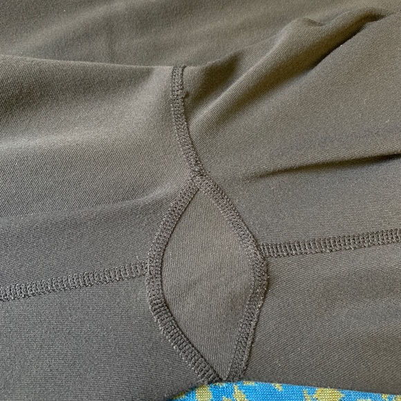 Lululemon Groove Pant color block - Picture 8 of 8